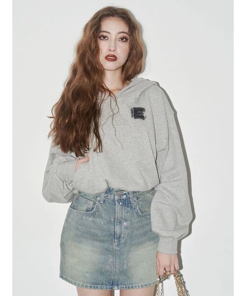 EVRIS（エヴリス）の「デニムワンポイントバルーンショートフーディ【セットアップ着用可能】（パーカー・レディース・ネイビー/グレー/ブラック・FREE）」の21枚目の写真