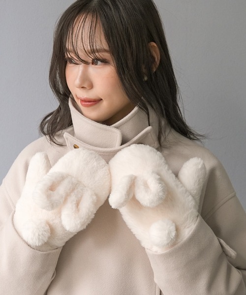 Honeys（ハニーズ）の「【ハニぽか・抗菌防臭・吸湿発熱】フード付アニマル型手袋（手袋・レディース・ピンク系1/ホワイト系その他/ブラウン系その他・FREE）」の3枚目の写真