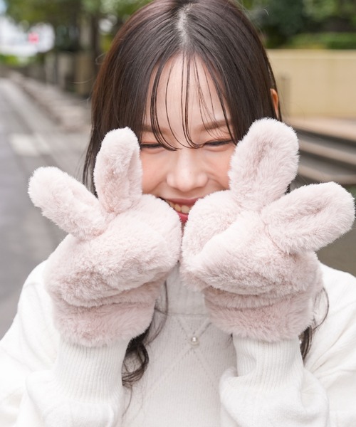 Honeys（ハニーズ）の「【ハニぽか・抗菌防臭・吸湿発熱】フード付アニマル型手袋（手袋・レディース・ピンク系1/ホワイト系その他/ブラウン系その他・FREE）」の14枚目の写真