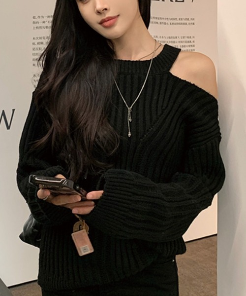 ADDITION STORE(アディションストア)の「\首周りのデザインが可愛い/ワンショルダー ロングスリーブニット / One-shoulder long-sleeve knit ( asnit )(ニット/セーター・レディース・ホワイト/ブラック・FREE)」の12枚目の写真