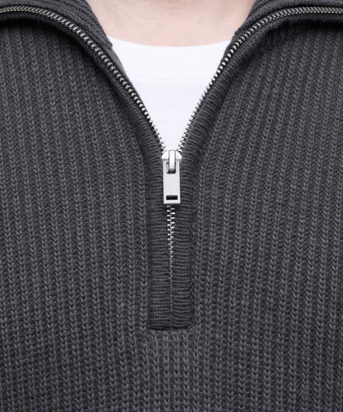MUSINSA STANDARD（ムシンサスタンダード）の「リラックスドリブハーフジップニット[グレー]（ニット/セーター・メンズ・その他・SMALL/MEDIUM/LARGE/X-LARGE/XX-LARGE）」の11枚目の写真
