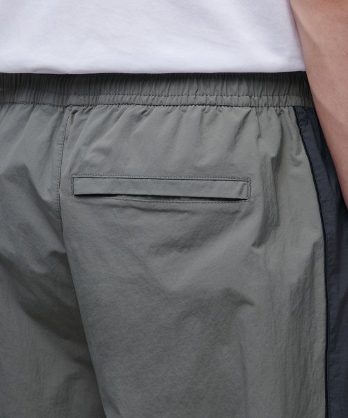 MUSINSA STANDARD（ムシンサスタンダード）の「ARMY IPFU トラックパンツ [グレー]（スウェットパンツ・メンズ・その他・SMALL）」の6枚目の写真
