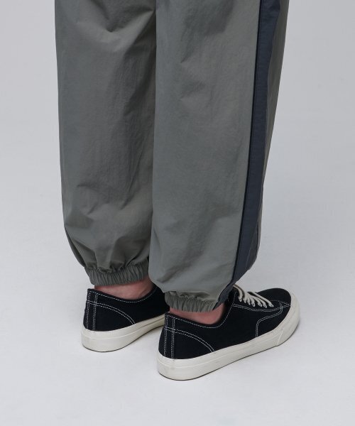 MUSINSA STANDARD（ムシンサスタンダード）の「ARMY IPFU トラックパンツ [グレー]（スウェットパンツ・メンズ・その他・SMALL）」の7枚目の写真