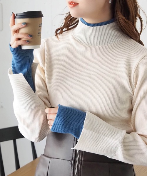 tiptop(ティップトップ)の「配色レイヤードハイネックプルオーバー(ニット/セーター・レディース・アイボリー/ブラック/チャコールグレー/レッド・FREE)」の1枚目の写真