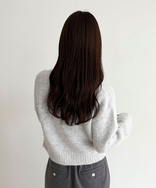 fredy emue（フレディエミュ）の「スパンコールニットカーディガン（カーディガン/ボレロ・レディース・チャコールグレー/ライトグレー/ベージュ/ピンク・38）」の22枚目の写真