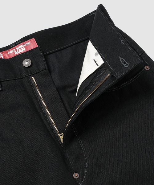 eYe JUNYA WATANABE MAN(アイジュンヤワタナベマン)の「『Levi's』 W-NAME HALF DENIM PANTS(デニムパンツ・メンズ・ブラック・L/M/S/XS)」の2枚目の写真