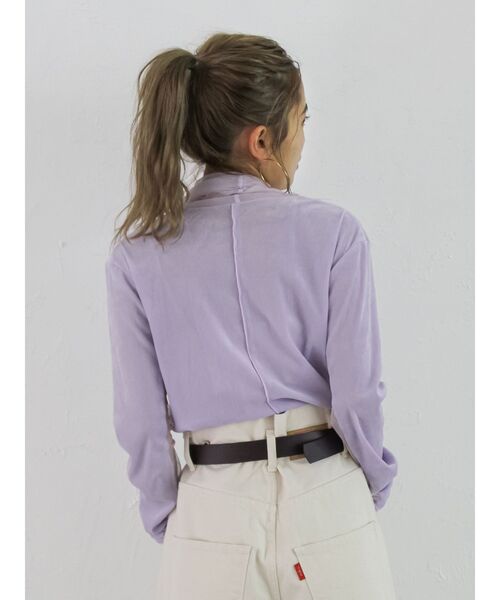 Ungrid(アングリッド)の「シアーベロアハイネックロングスリーブTee(Tシャツ/カットソー・レディース・ブラック/パープル/オフホワイト/ブルー・FREE)」の21枚目の写真