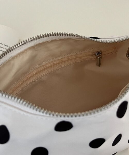 prose verse（プロズヴェール）の「ドットミニバッグ（ハンドバッグ・レディース・オフホワイト/ブラック・FREE）」の6枚目の写真