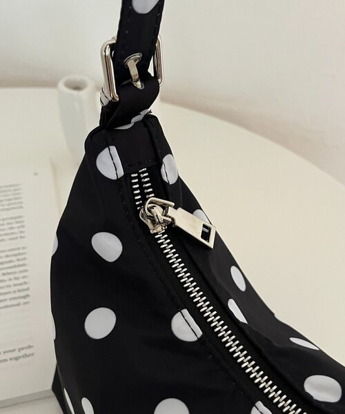 prose verse（プロズヴェール）の「ドットミニバッグ（ハンドバッグ・レディース・オフホワイト/ブラック・FREE）」の15枚目の写真