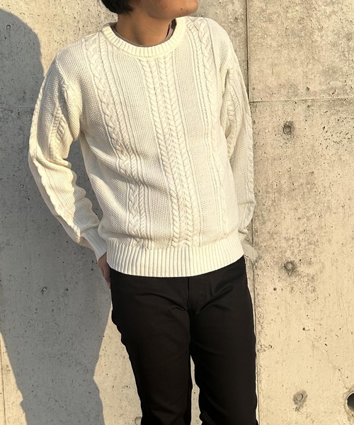 ARCADE（アーケード）の「ケーブル編みニットセーター クルーネック（ニット/セーター・メンズ・グレー/ホワイト/ネイビー/チャコール/ブラック・M/L/XL）」の6枚目の写真