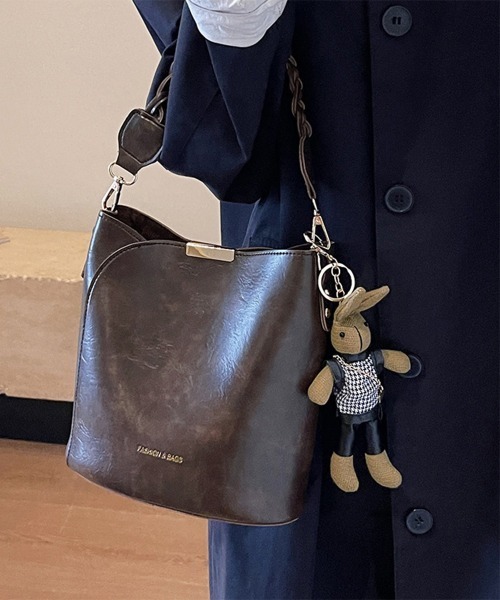 Miniministore(ミニミニストア)の「ショルダーバッグロープ編みハンドルバッグ(ショルダーバッグ・レディース・オフホワイト/ブラウン/テラコッタ/キャメル/ブラック・FREE)」の4枚目の写真