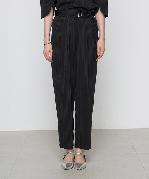 COMME CA（コムサ）の「〔 TALLサイズ 〕 【ブライトリーセットアップ】サテンストライプ パンツ（スラックス・レディース・ブラック/グレー系その他・15号/13号）」の12枚目の写真