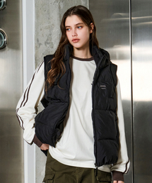 JEEP（ジープ）の「アイコニックマイクロボールプファーパディングベスト (JQ5JPU692BK)（ダウンベスト）」