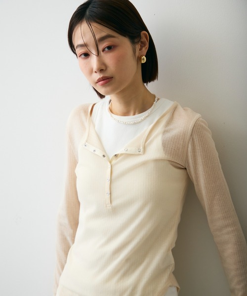 Trish（トリッシュ）の「シアーテレコヘンリーネックプルオーバー（Tシャツ/カットソー・レディース・グレー/アイボリー・FREE）」の5枚目の写真