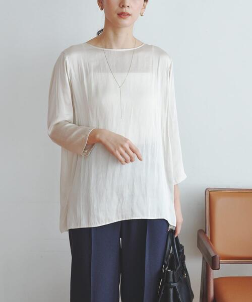 URBAN RESEARCH（アーバンリサーチ）の「ヴィンテージサテンブラウス（シャツ/ブラウス・レディース・オフホワイト/ブラック・FREE）」の7枚目の写真