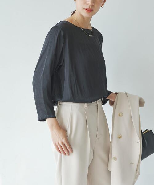 URBAN RESEARCH（アーバンリサーチ）の「ヴィンテージサテンブラウス（シャツ/ブラウス・レディース・オフホワイト/ブラック・FREE）」の20枚目の写真