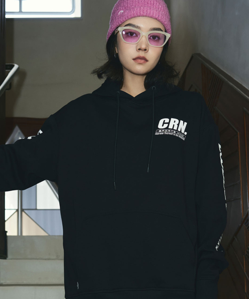 CORALIAN（コラリアン）の「ダブルロゴプルオーバー裏起毛フードパーカー黒（パーカー・メンズ・その他・3XL/XS/S/M/L/XL/2XL）」の3枚目の写真