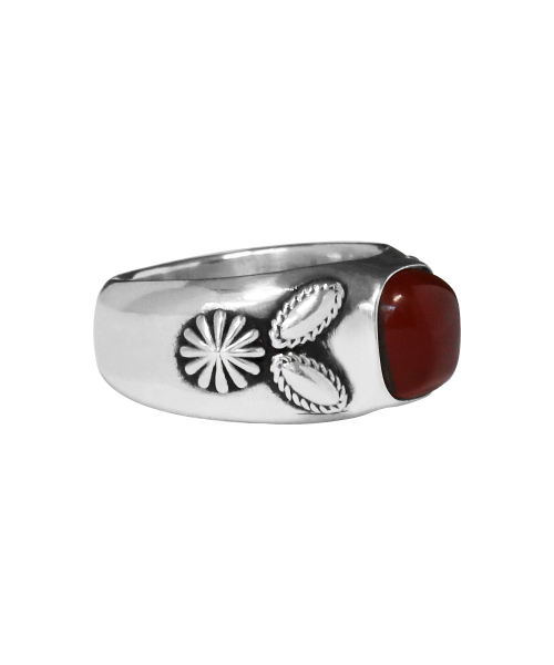 ANONYMOUS ARTISAN(アノニマスアルティザン)の「Western Stone Ring - Carnelian(リング・レディース・その他・12号/13号/14号/15号/16号/17号/18号/19号/20号/21号/28/30/22号/23号/24号/25号/26号/29号/27号)」の3枚目の写真