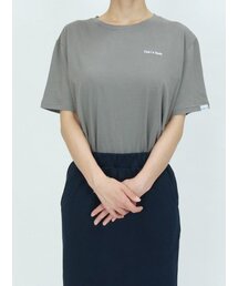 CODE I'M（コードアイエム）の「ミニマルロゴプリント半袖Tシャツカーキ（Tシャツ/カットソー）」