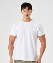 HUGVONE（ハグボーン）の「Plain muscle fit short sleeves - white（Tシャツ/カットソー）」