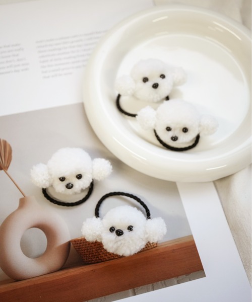 Port（ポート）の「【 Port / ポート 】 ふわふわ わんちゃん ヘアゴム 4点セット（ヘアゴム・レディース・ホワイト・FREE）」の2枚目の写真