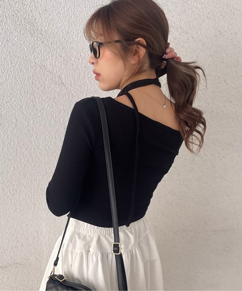 GORGE（ゴージ）の「《チョーカー付き×リブ素材》ショート丈デザインカットソー／秋冬春（Tシャツ/カットソー・レディース・チャコール/アイボリー/ブラック・F）」の14枚目の写真