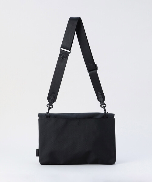 COMME CA MEN(コムサメン)の「【吸水速乾・撥水】【2WAY】CORDURA(R)ナイロンクラッチバッグ(バックパック/リュック・メンズ・ブラック・FREE)」の6枚目の写真