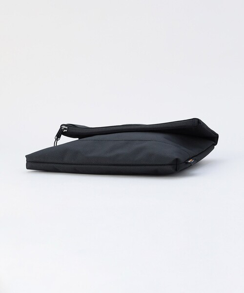 COMME CA MEN(コムサメン)の「【吸水速乾・撥水】【2WAY】CORDURA(R)ナイロンクラッチバッグ(バックパック/リュック・メンズ・ブラック・FREE)」の7枚目の写真