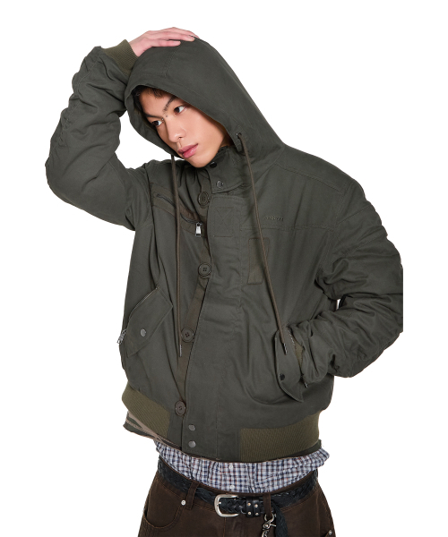 AAKAM(アーカム)の「Button Placket Cotton Ma-1 Jacket (Khaki)(ブルゾン・レディース・その他・2/1)」の3枚目の写真
