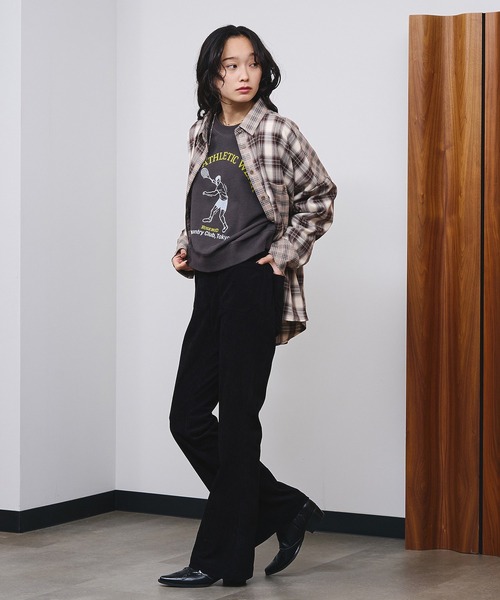 ROSE BUD(ローズバッド)の「CORDUROY FLARE PANTS(その他パンツ・レディース・ベージュ/ブラック・M/S)」の6枚目の写真