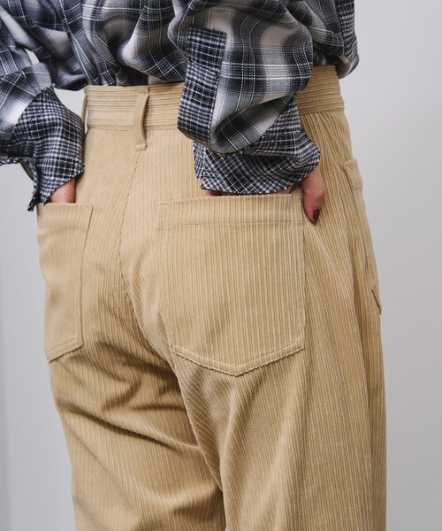 ROSE BUD(ローズバッド)の「CORDUROY FLARE PANTS(その他パンツ・レディース・ベージュ/ブラック・M/S)」の15枚目の写真