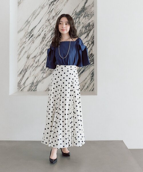 La boutique BonBon（ラブティックボンボン）の「【KAZUMI監修カラーあり・モテブラウス】リボンフレアスリーブブラウス（シャツ/ブラウス・レディース・サックスブルー/ホワイト/ネイビー・FREE）」の16枚目の写真