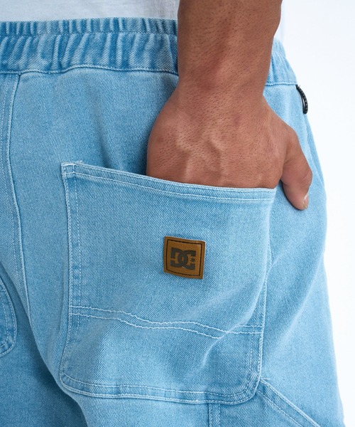 DC SHOES(ディーシーシューズ)の「DC SHOES メンズ 26 WIDE PAINTER PANT デニム ペインターパンツ 【2026年春夏モデル】/ウエストゴムドローコード付きボトムス(その他パンツ・メンズ・ライトブルー/ブラウン/ブラック系その他/グレー系その他2/インディゴブルー/ブルー系その他/ブラック・LARGE/X-LARGE/MEDIUM)」の19枚目の写真