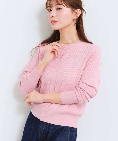 U.S. POLO ASSN.(ユーエスポロアッスン)の「【U.S. POLO ASSN./ユーエスポロアッスン】ロゴ刺繍 ケーブル編み クルーネック カーディガン/セーター(カーディガン/ボレロ・レディース・アイボリー/杢グレー/ピンク/イエロー・M/L/LL)」の22枚目の写真