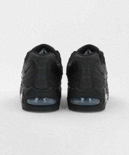 NIKE(ナイキ)の「<NIKE>AIR MAX 95 Big Bubble/スニーカー(スニーカー・メンズ・ブラック・26.5cm/27.5cm/28cm/27cm/29cm/28.5cm/26cm)」の5枚目の写真