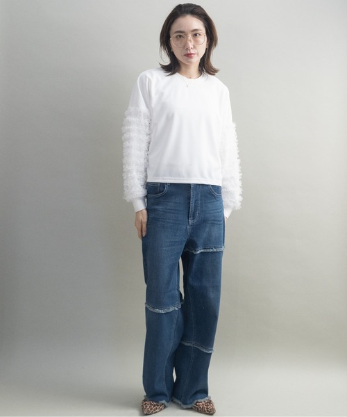 lodie(ロディ)の「チュール袖 デザイン プルオーバー(Tシャツ/カットソー・レディース・オフホワイト/ブラック・FREE)」の4枚目の写真