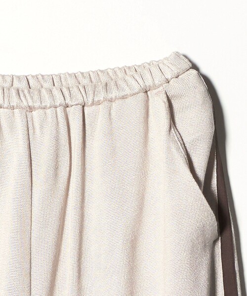6(ロク)の「<6(ROKU)>コットンレーヨン ラインパンツ(その他パンツ・レディース・ナチュラル/ワイン・38/36)」の10枚目の写真