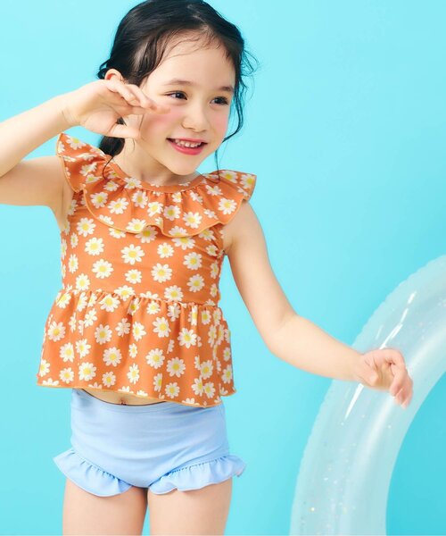 apres les cours（アプレレクール）の「【WEB限定/UVカット】フリルペプラムセパレート水着（水着・キッズ・ブルー/ピンク/ブラック/ミント/オレンジ/イエロー・80/90/100/110/120/130/140）」の6枚目の写真