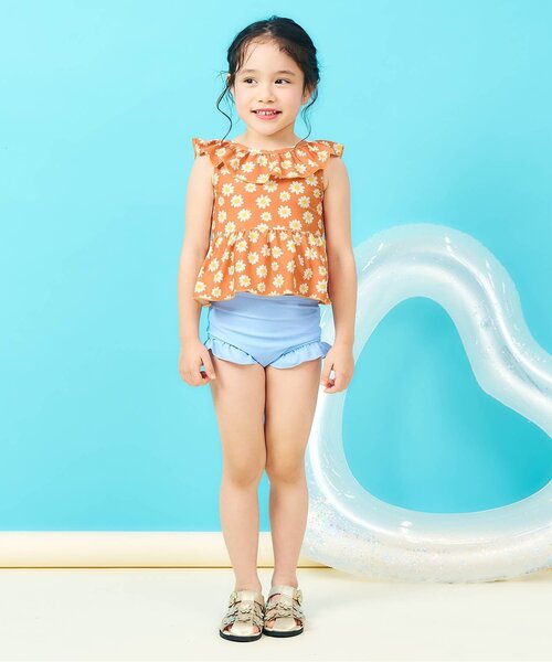 apres les cours（アプレレクール）の「【WEB限定/UVカット】フリルペプラムセパレート水着（水着・キッズ・ブルー/ピンク/ブラック/ミント/オレンジ/イエロー・80/90/100/110/120/130/140）」の21枚目の写真