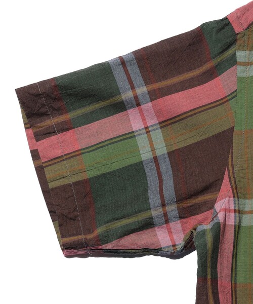 BEAMS PLUS(ビームスプラス)の「B.D. Pullover Classic-fit Madras(シャツ/ブラウス・メンズ・ブルー/グリーン/ブラウン・MEDIUM/LARGE/X-LARGE/SMALL)」の10枚目の写真