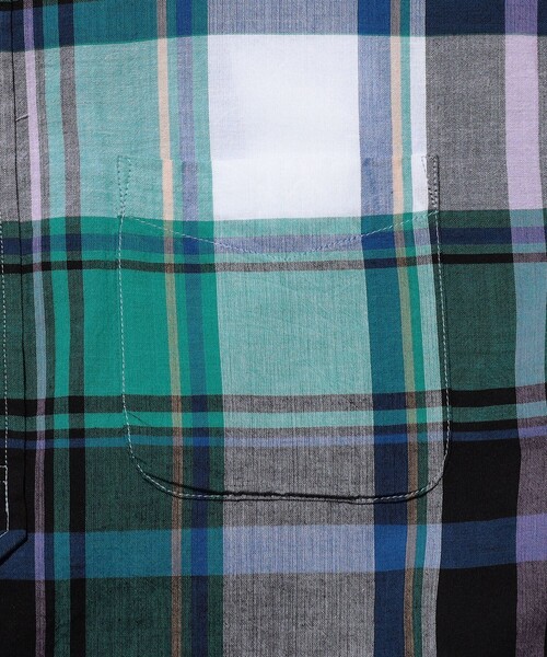 BEAMS PLUS(ビームスプラス)の「B.D. Pullover Classic-fit Madras(シャツ/ブラウス・メンズ・ブルー/グリーン/ブラウン・MEDIUM/LARGE/X-LARGE/SMALL)」の19枚目の写真
