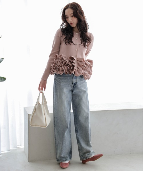 AMELY(エミリー)の「ボリュームフリル ニットカーディガン(カーディガン/ボレロ・レディース・ブラック/ピンク/ホワイト・フリー)」の5枚目の写真