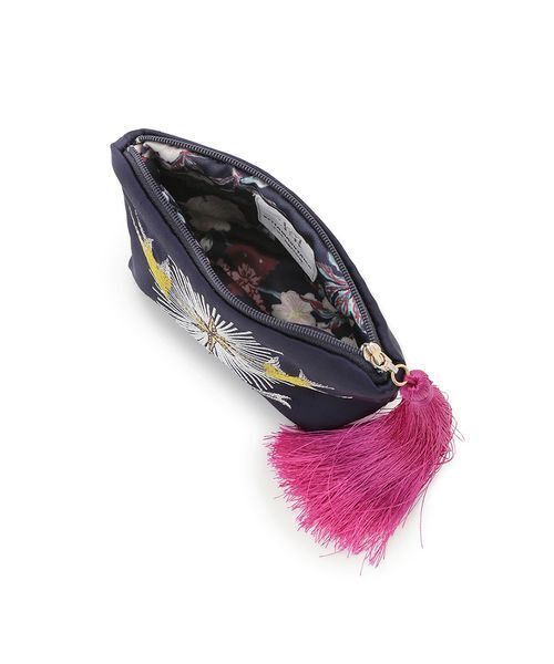 LILY BROWN(リリーブラウン)の「【LILY BROWN×KEITA MARUYAMA】刺繍タッセルポーチ(ポーチ・レディース・ネイビー/グリーン/ピンク・F)」の12枚目の写真