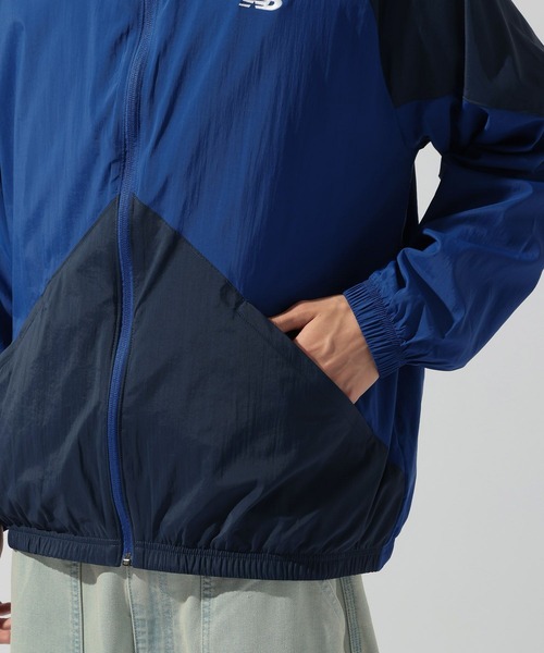 NEW BALANCE(ニューバランス)の「【New Balance(ニューバランス)】スポーツレガシージャケット(ナイロンジャケット・メンズ・ネイビー/グレー・LARGE)」の6枚目の写真