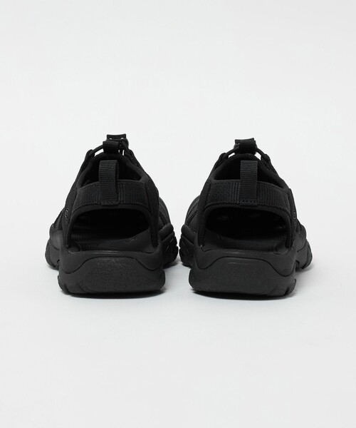 KEEN(キーン)の「【WEB限定】<KEEN>ニューポート エイチツー サンダル(サンダル・レディース・ブラック・23cm/24cm/23.5cm/24.5cm)」の8枚目の写真