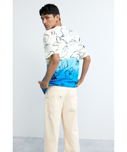 Desigual（デシグアル）の「フローラル グラデーション プリント Tシャツ（Tシャツ/カットソー・メンズ・ホワイト・M/S/L/XL）」の3枚目の写真