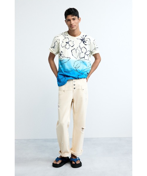 Desigual（デシグアル）の「フローラル グラデーション プリント Tシャツ（Tシャツ/カットソー・メンズ・ホワイト・M/S/L/XL）」の5枚目の写真