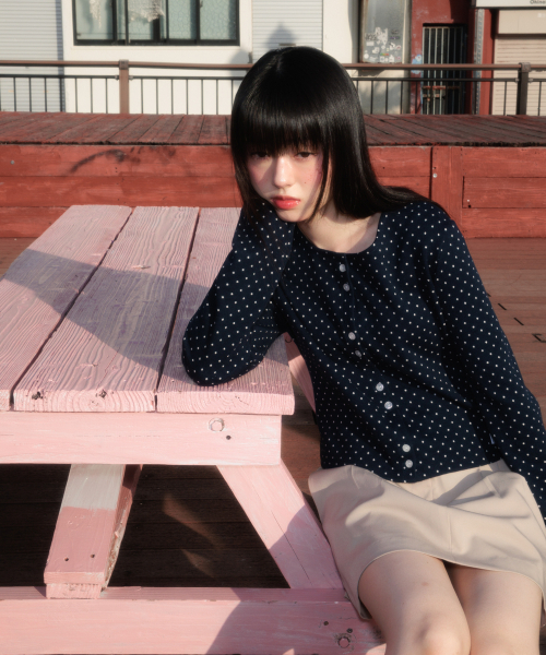 ROSEFRANTZ（ロゼフランツ）の「Dot Button Point Cardigan [Navy]（カーディガン/ボレロ・レディース・ネイビー・OS）」の3枚目の写真