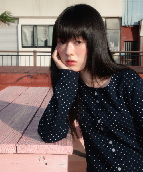 ROSEFRANTZ（ロゼフランツ）の「Dot Button Point Cardigan [Navy]（カーディガン/ボレロ・レディース・ネイビー・OS）」の5枚目の写真