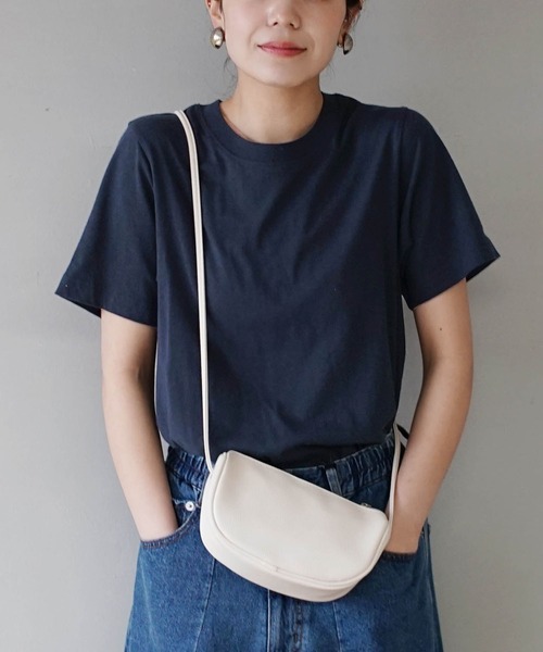 zootie(ズーティー)の「5サイズから選べる プチプラ ベーシック Tシャツ(Tシャツ/カットソー・レディース・ライトグレー/ライトブルー/ベージュ/パープル/ブラック/ネイビー/オフホワイト/カーキ/ピンク/イエロー/マジェンタ/モカ/ラベンダー/杢グレー/ブルーグリーン/チャコール・3L/S/M/L/LL)」の11枚目の写真